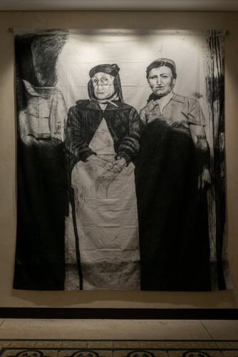 Leroy Bar-Natan, Badre and Serah, 2022, charcoal on fabric, sound, 175x200 cm, 9:42 minutes <br />
Photography: Neta Cones